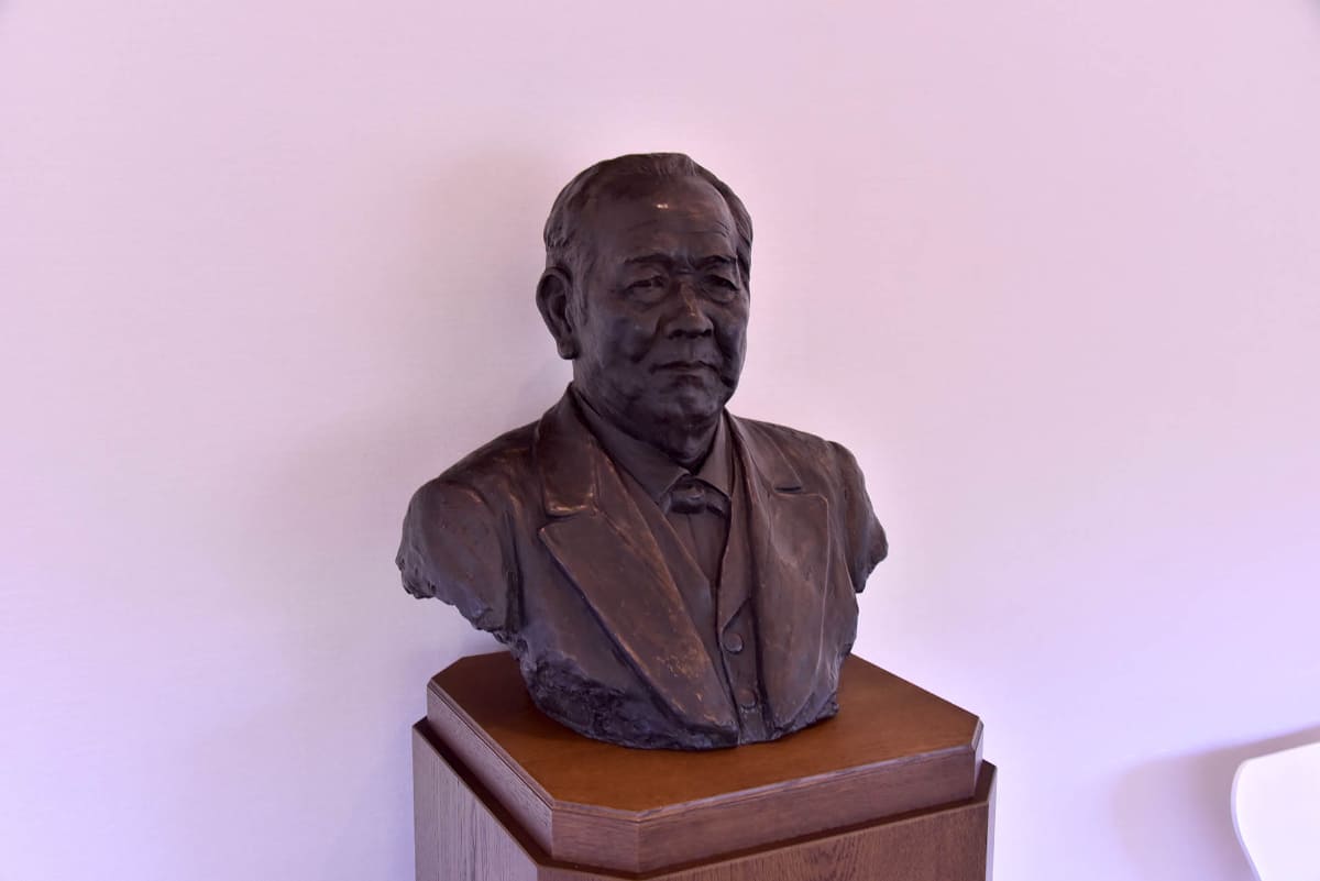 渋沢史料館に展示されている渋沢栄一の胸像