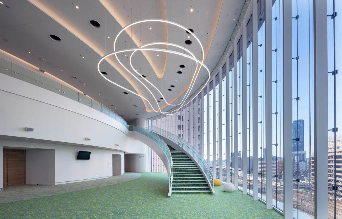 SkyシアターMBSロビー