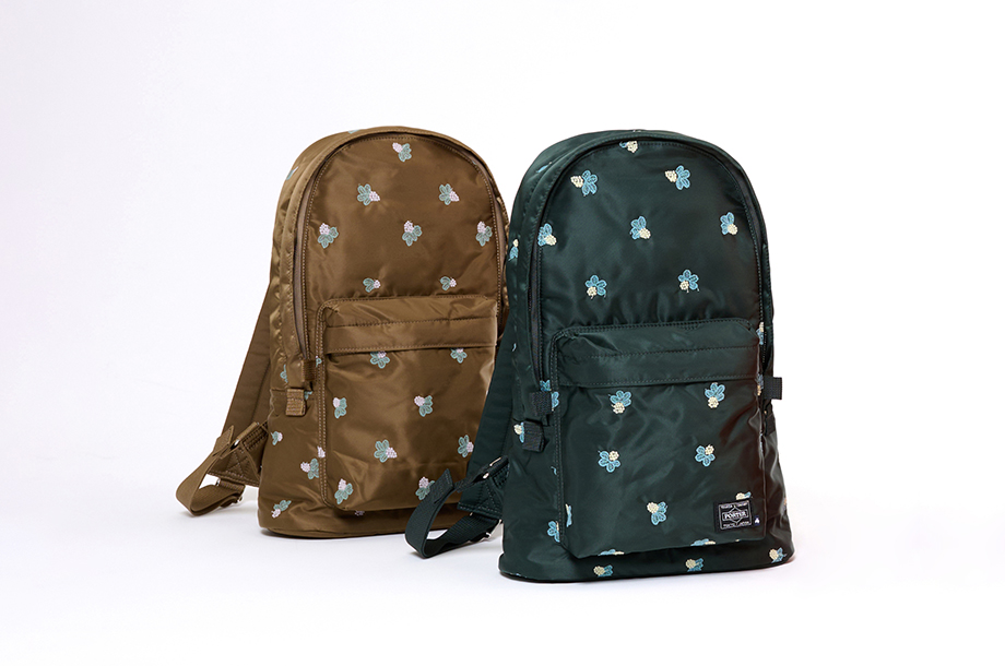 “light berry” DAYPACK