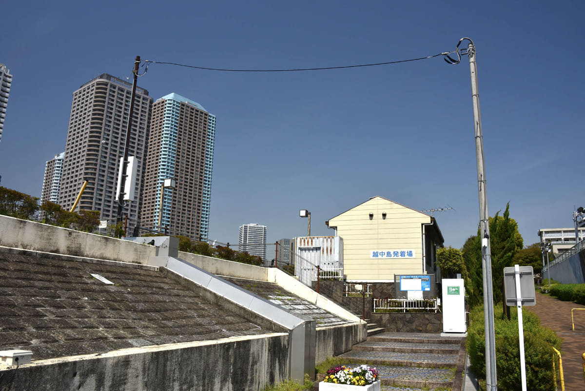 晴海運河に整備された船着場