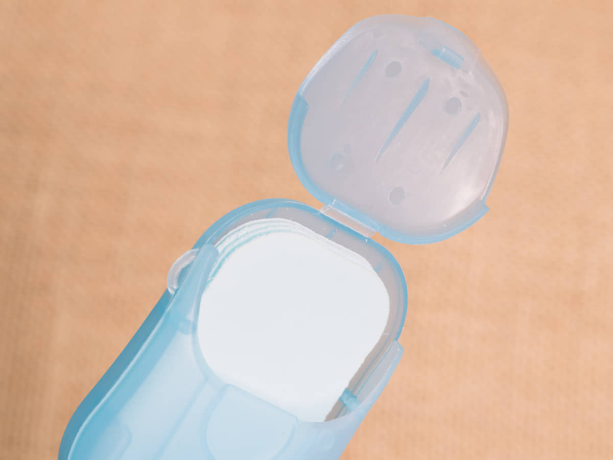 フタは片手でも開けられました