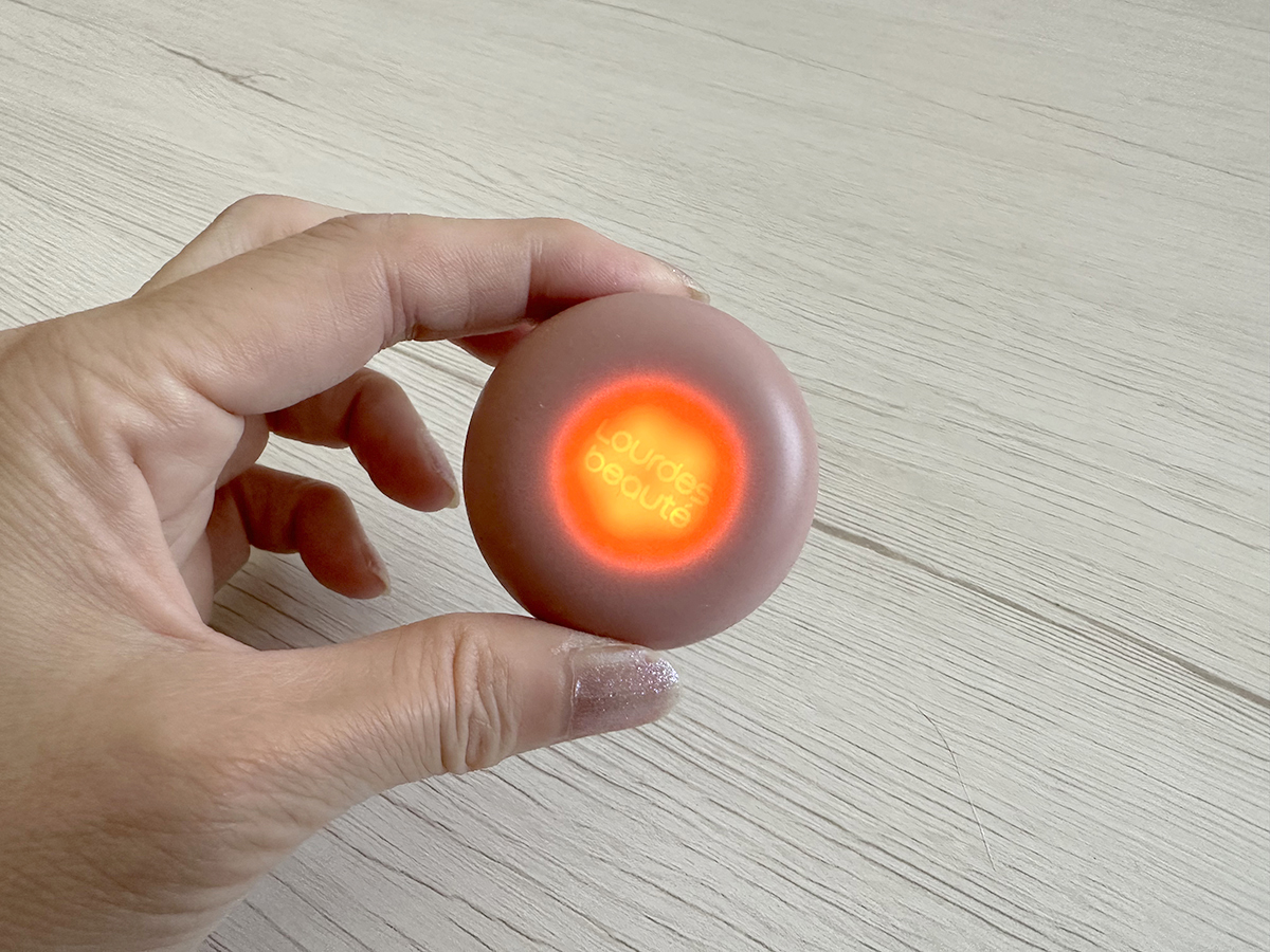 「中」は最大約50℃で、しっかり温かいです