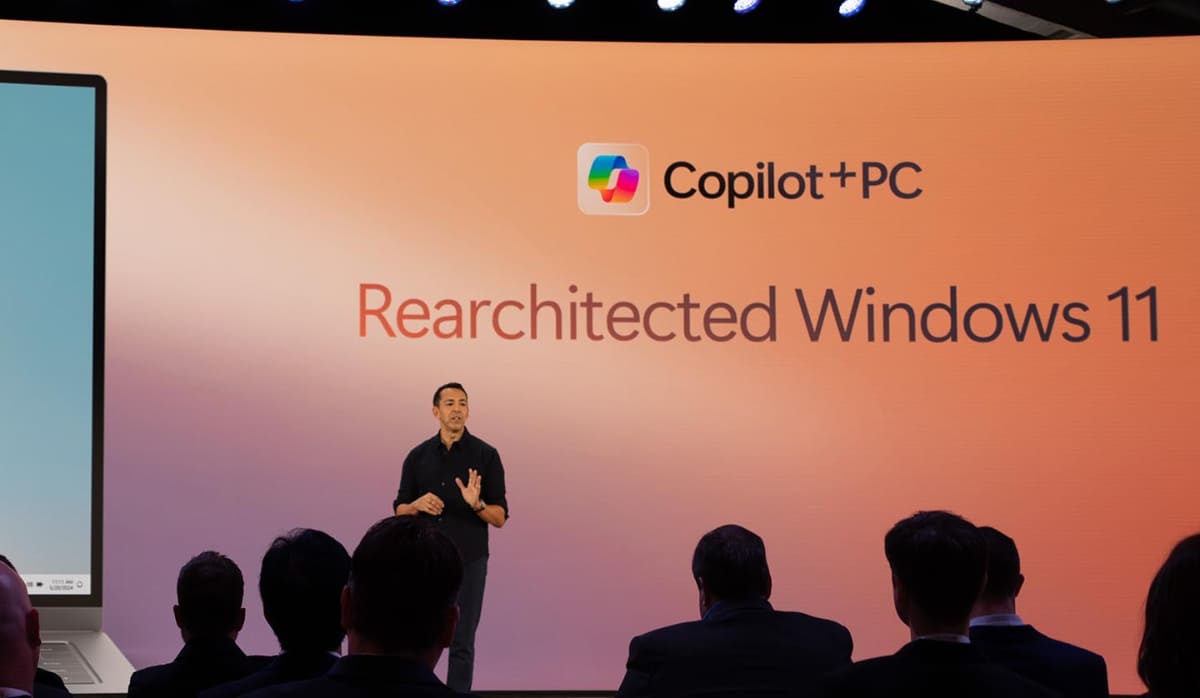 OSに生成AIのレイヤーを組み込んでいくため、マイクロソフトは「Rearchitected Windows 11」(再設計されたWindows 11)と呼んでいる