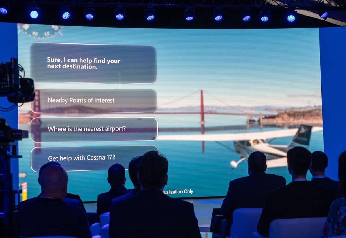 ゲームについては、進行中のゲームのヒントを声で訊ねる、といったことも可能に