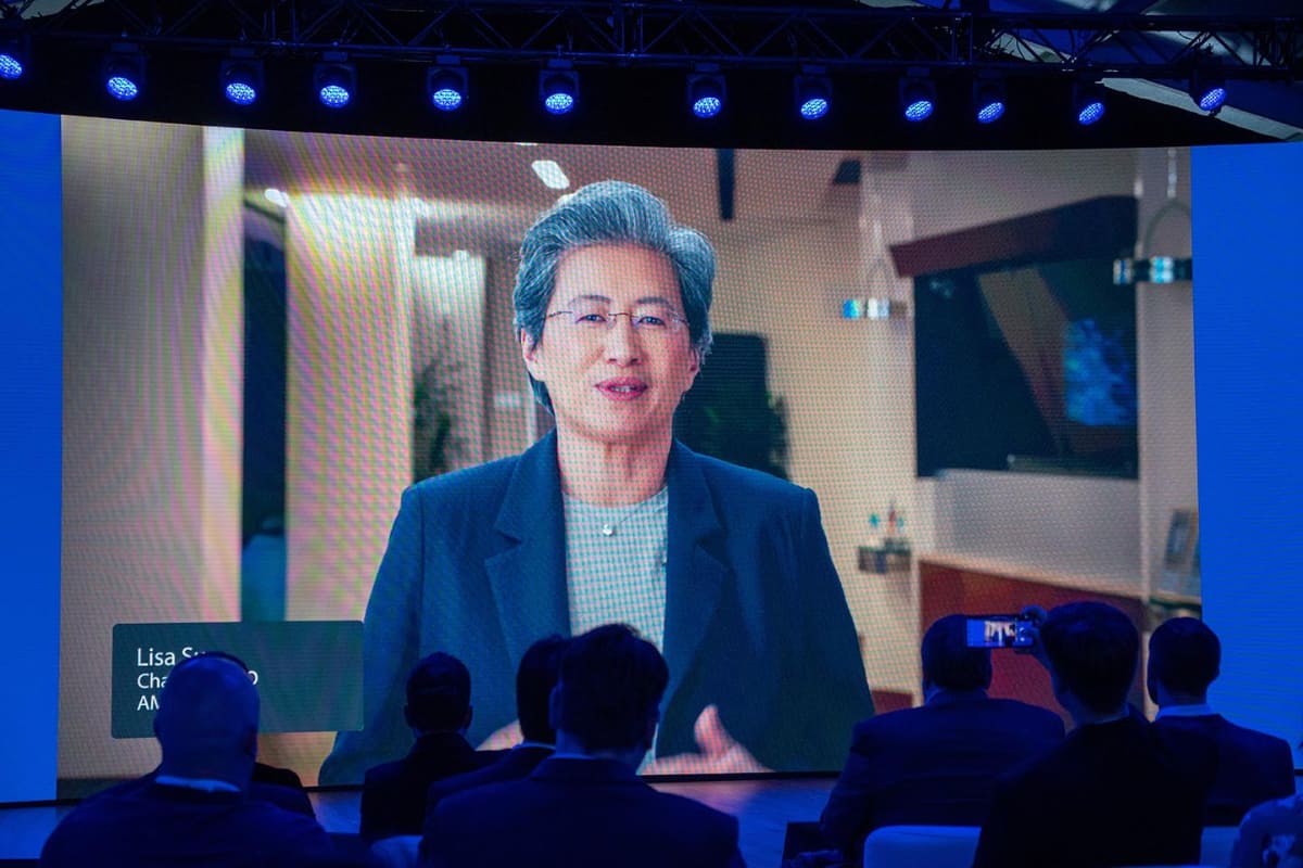 インテルのパット・ゲルシンガーにクアルコムのクリスティアーノ・アモン、AMDのリサ・スーと、プロセッサー3社のCEOが揃い踏み