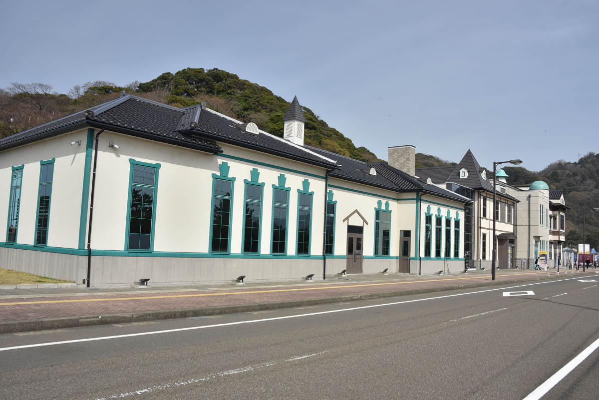 4つの建物が並ぶ「人道の港 敦賀ムゼウム」