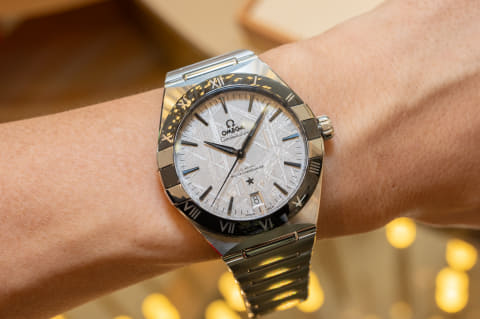 オメガ2024年新作をチェック 多彩な素材と極上の仕上げ - Impress Watch