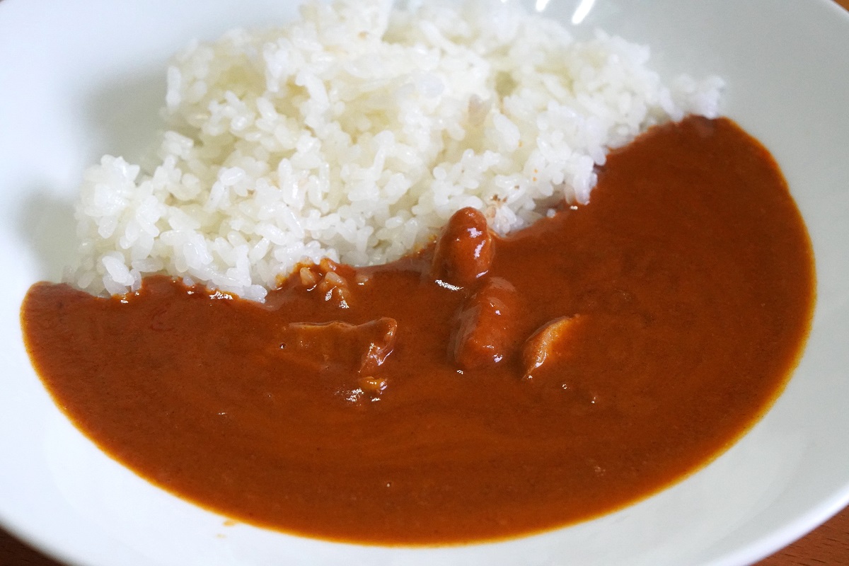 後日、味の比較など考えずに食べてみましたが、普通に美味しいね(写真は6代目)