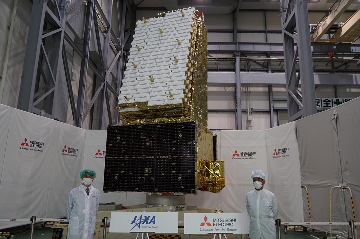 打上げ前に公開された「だいち4号(ALOS-4)」の機体(撮影:秋山文野)