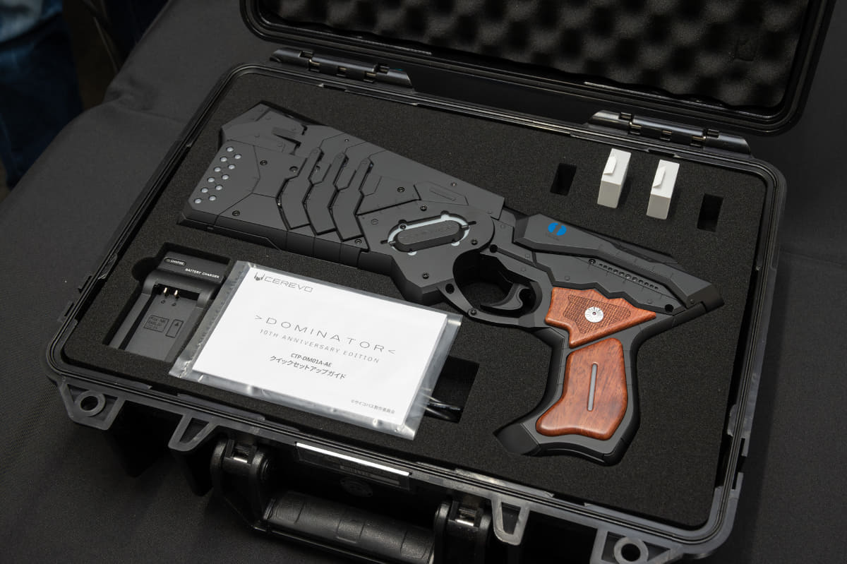 「DOMINATOR – 10TH ANNIVERSARY EDITION」