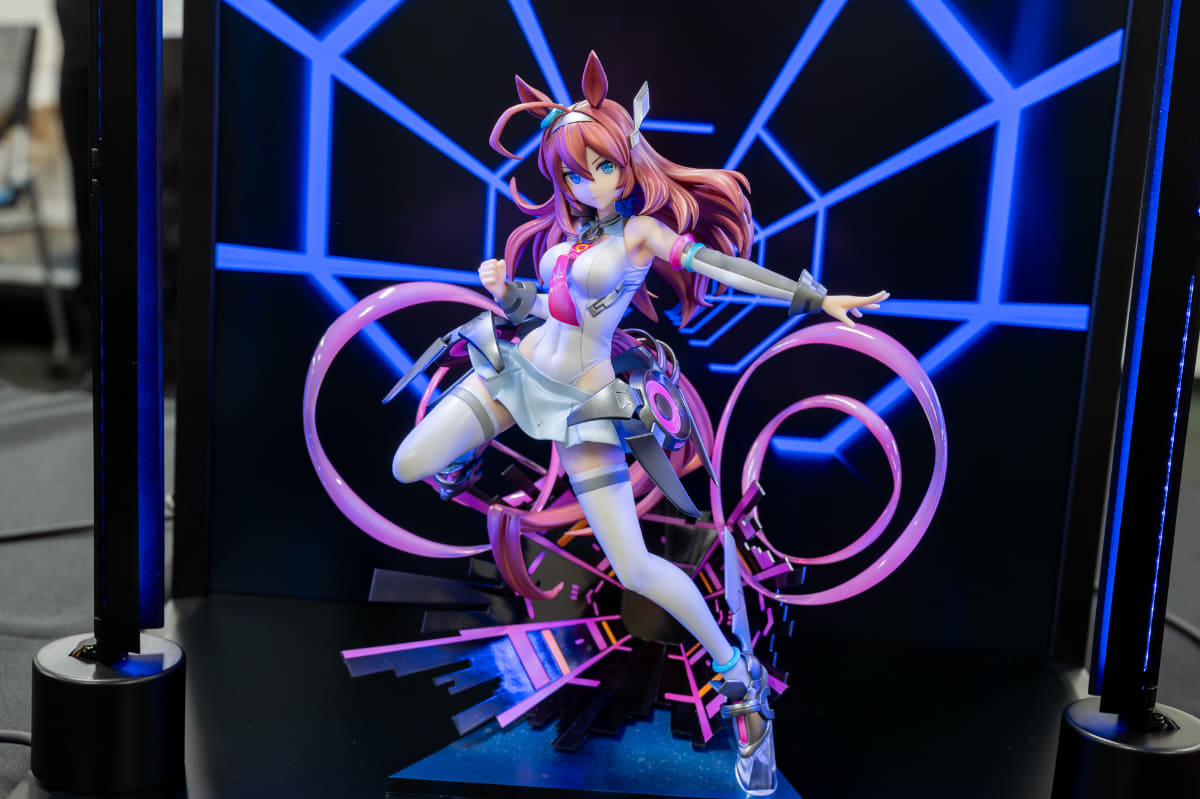 映像やLEDライトを駆使するフィギュア撮影ブース「ESTELLAS」(エステラス)