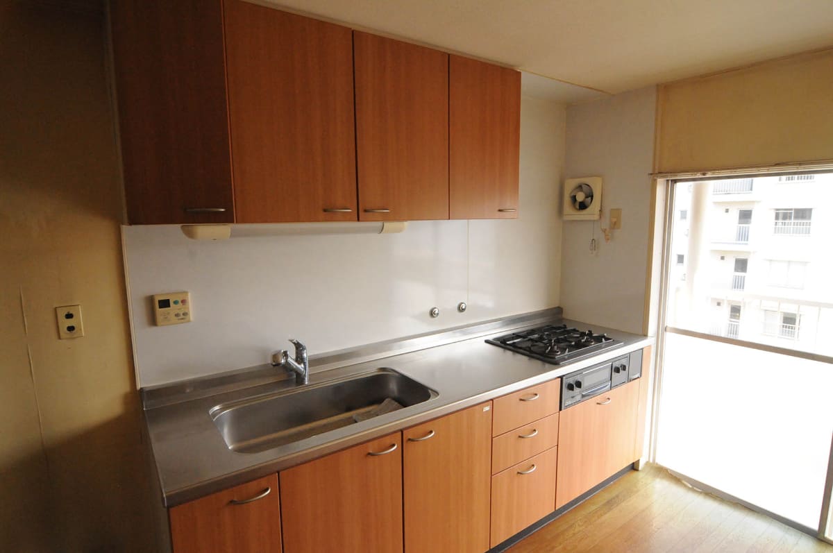 取り壊す直前の旧石神井公園団地内の一室。建物の築年数は古いが、室内はリノベーションを経ているので、それほど古さを感じさせない(2020年10月撮影)