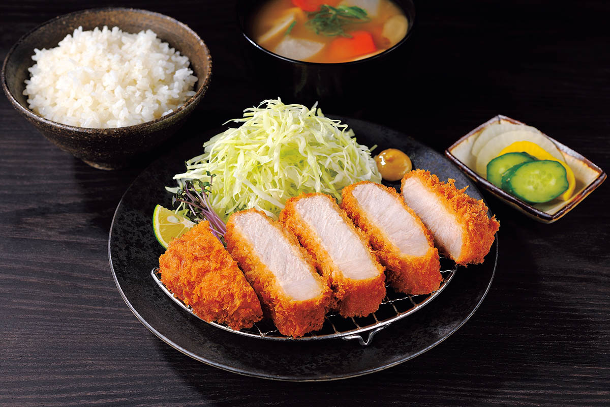 三元豚の厚切りロースカツ