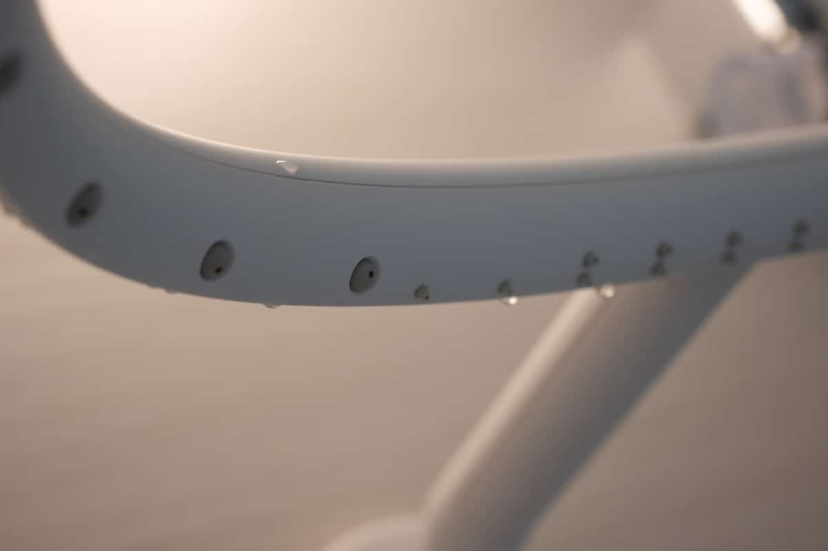 散水穴部は背中や胸など場所により吐水の種類が異なるなど細やかに設計されています