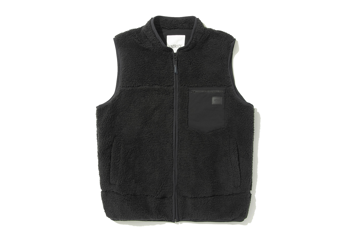 エッセンシャルフリース ベスト