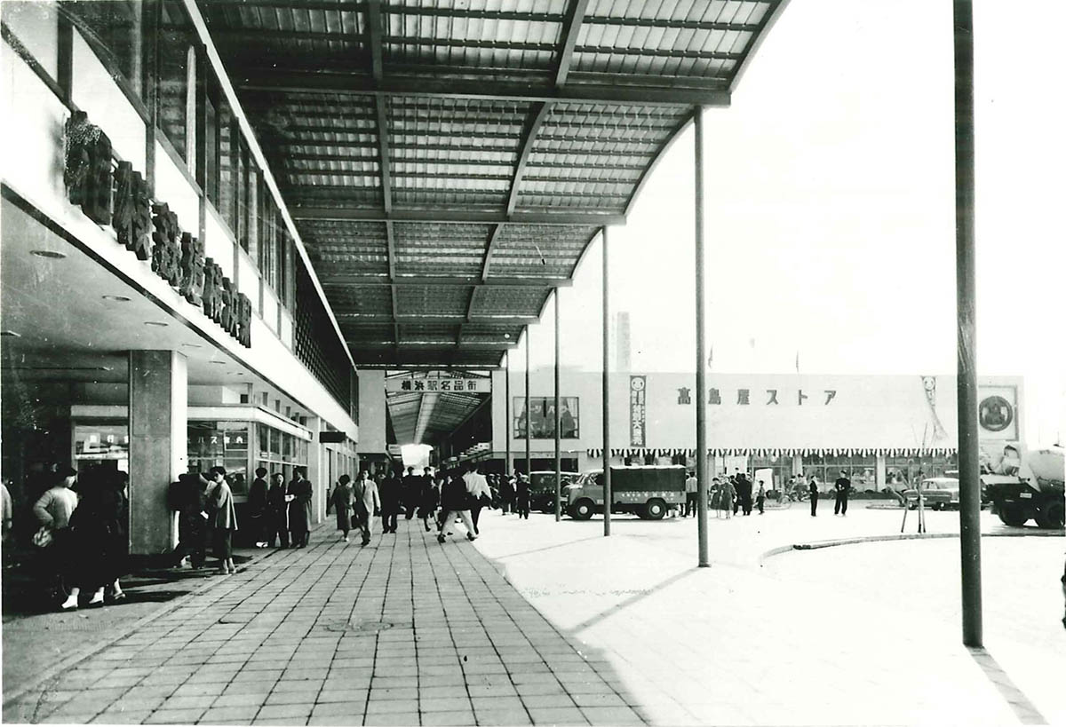 1956年当時の横浜駅西口