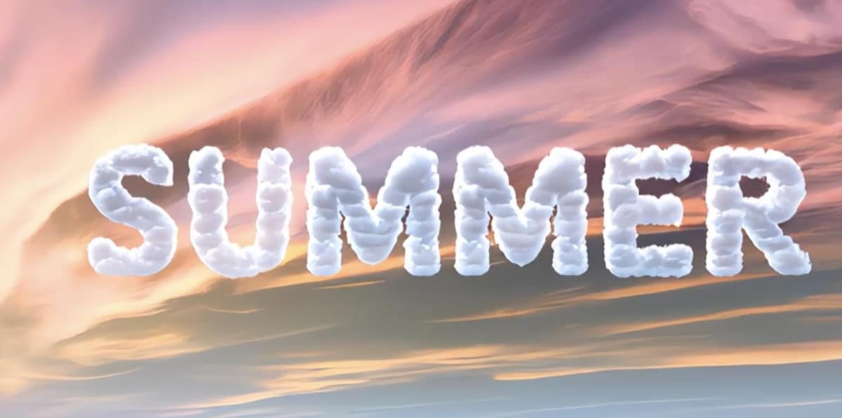 プロンプト：美しい山並みの上に渦巻くパステルカラー空高くに浮かぶ、ふわふわした虹色の雲から形成された「SUMMER」という文字。2秒後、「SUMMER」という文字は雲とともに消えていく