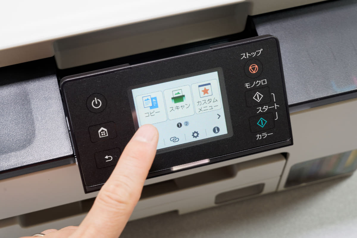 タッチディスプレイで操作可能