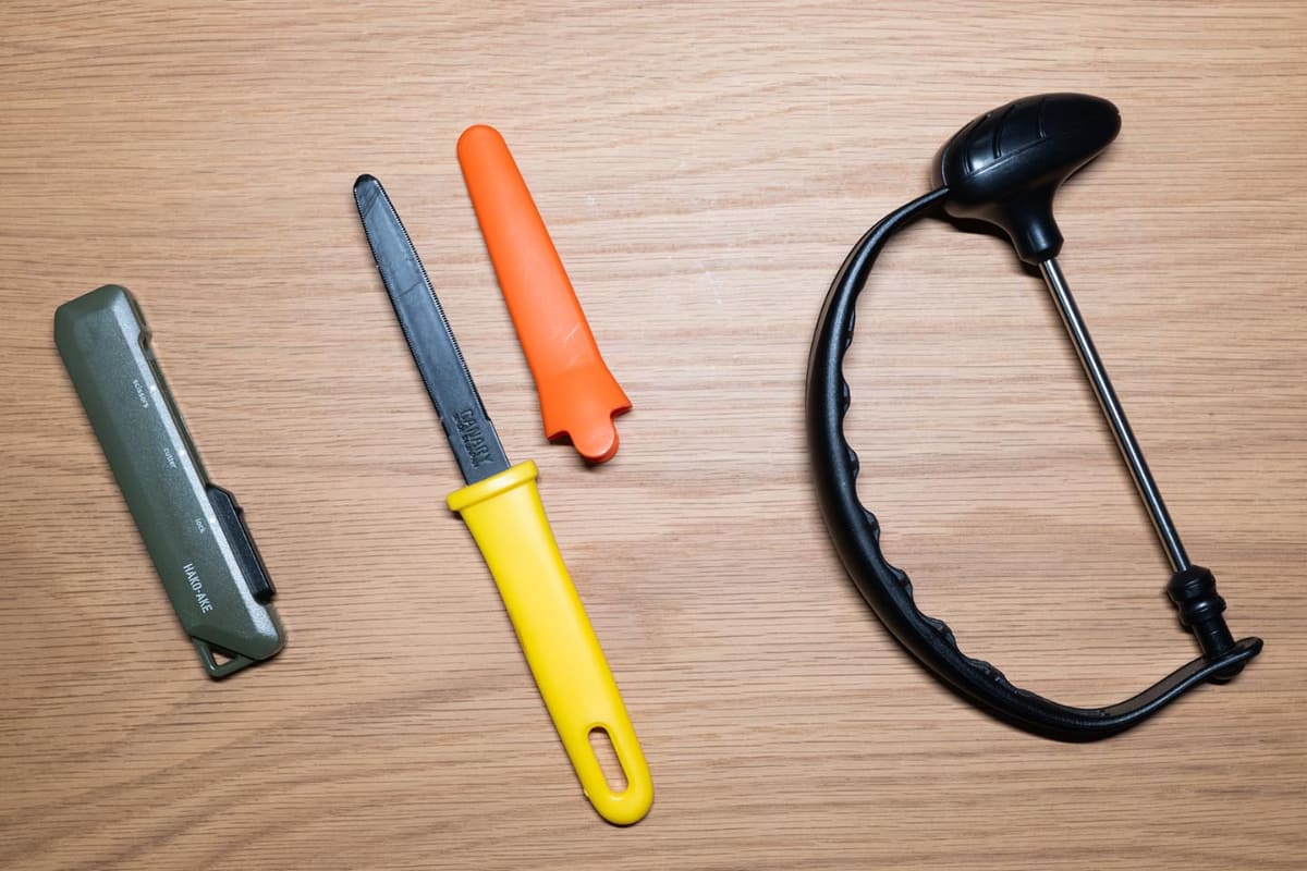 左から開梱担当の「ハコアケ」、解体担当の「ダンちゃん」、保管・運搬担当の「持ち運びできる段ボールストッカー」。このストッカーも愛称が欲しいところ