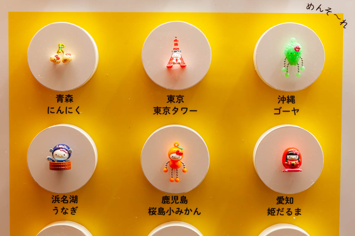 オリジナルデザインからここまで変化できるキャラクターも少ないのでは?