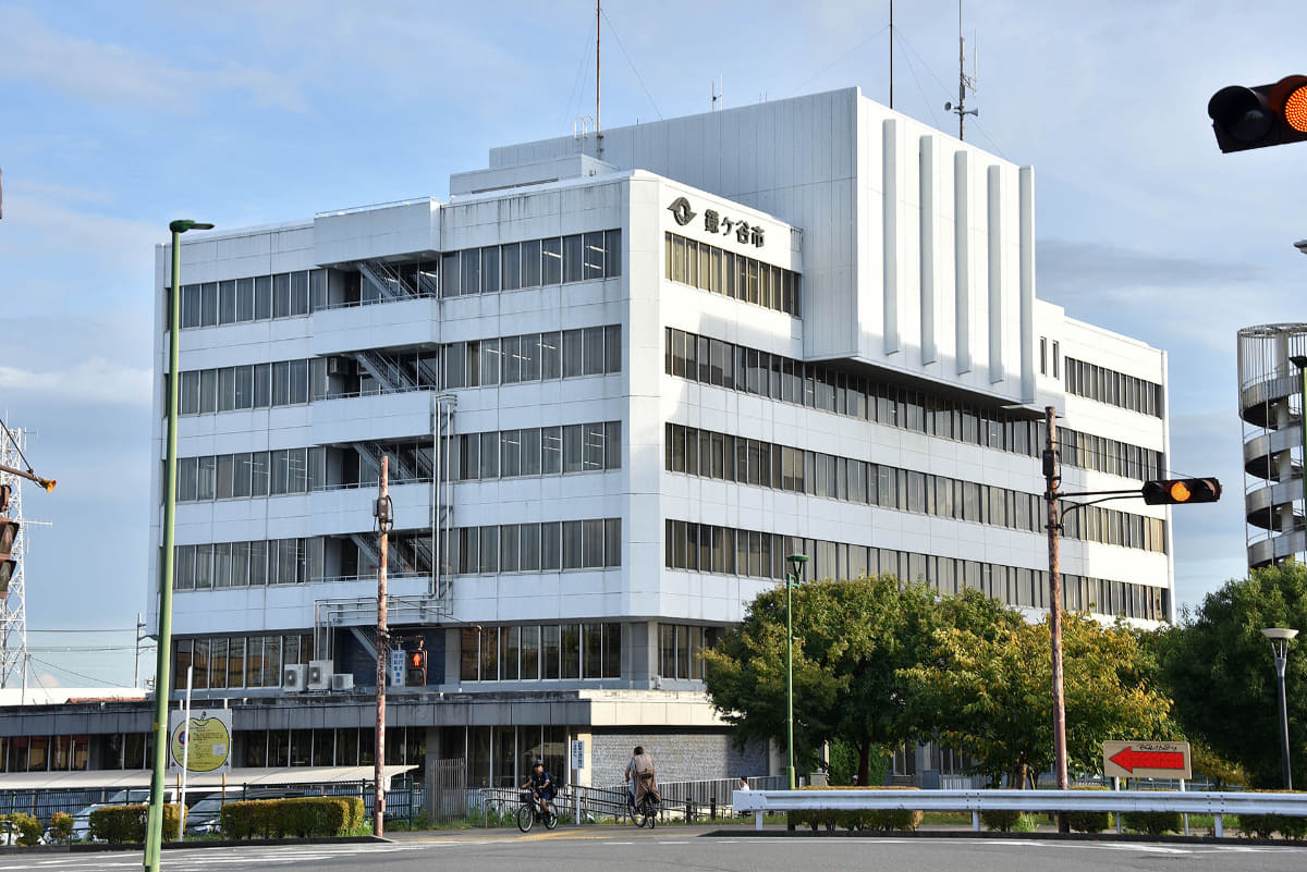 新鎌ヶ谷駅の南側には市庁舎が立地