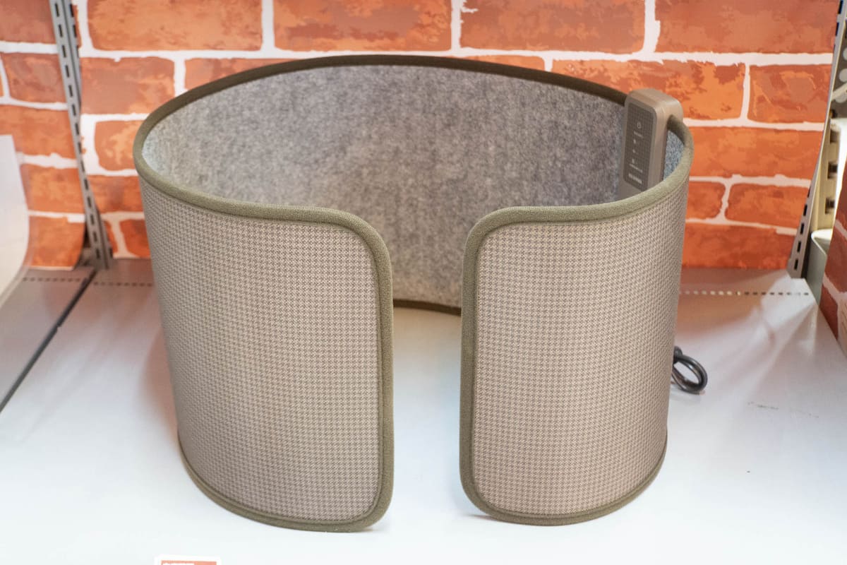 アイリスオーヤマ ぐるポカ パネルヒーター(8,770円)