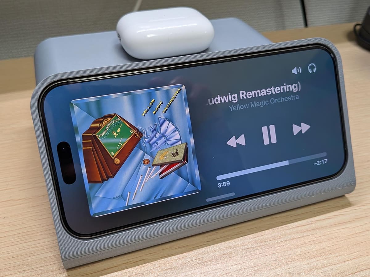 音楽再生中にはこんな感じ