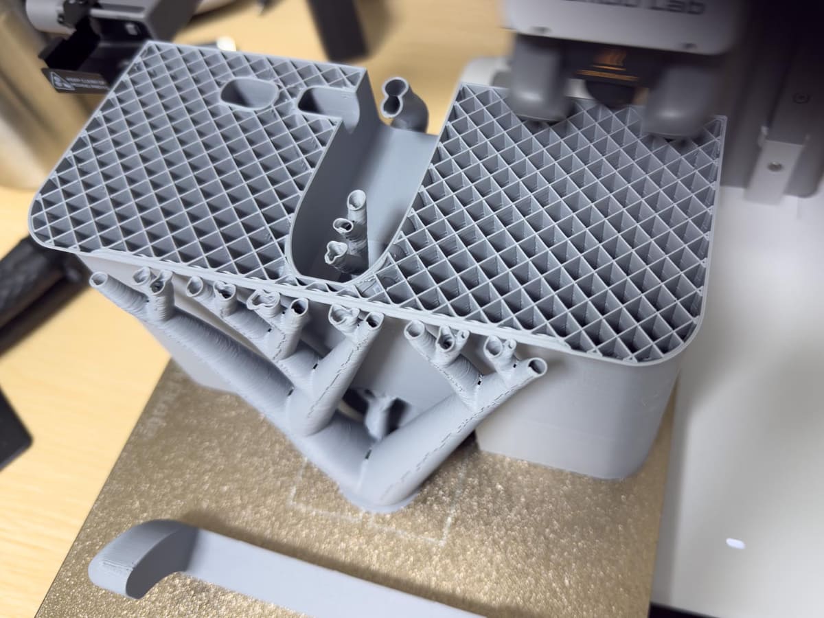 数時間かけて積み上げながら出力