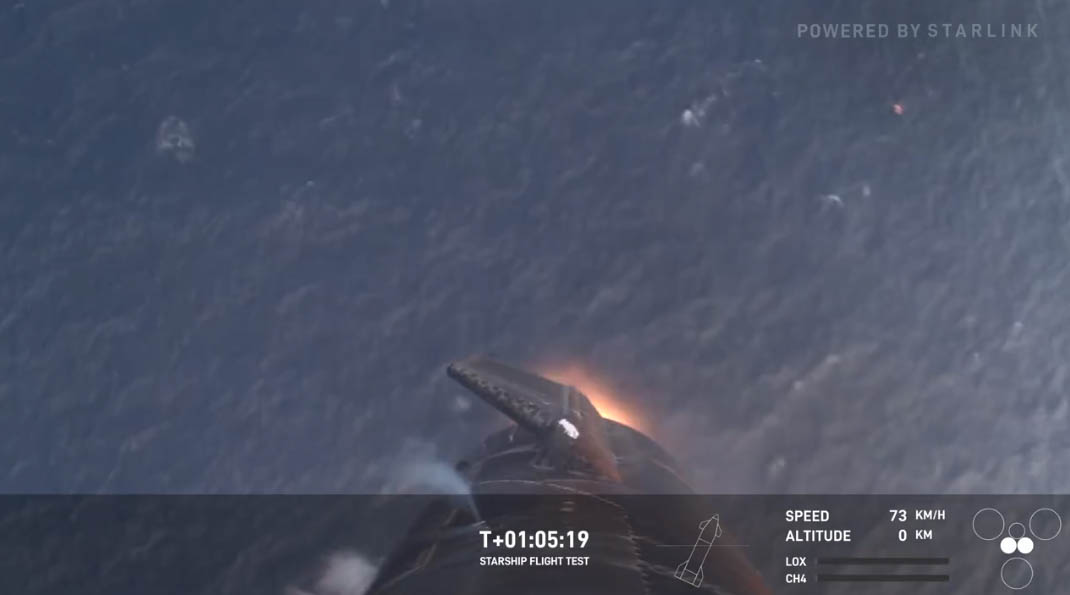 スターシップ着水の様子(出典：SpaceX)