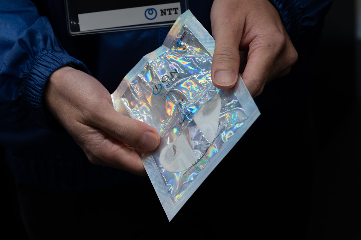 電池部分は金属などを使用せずサステナブルな仕様