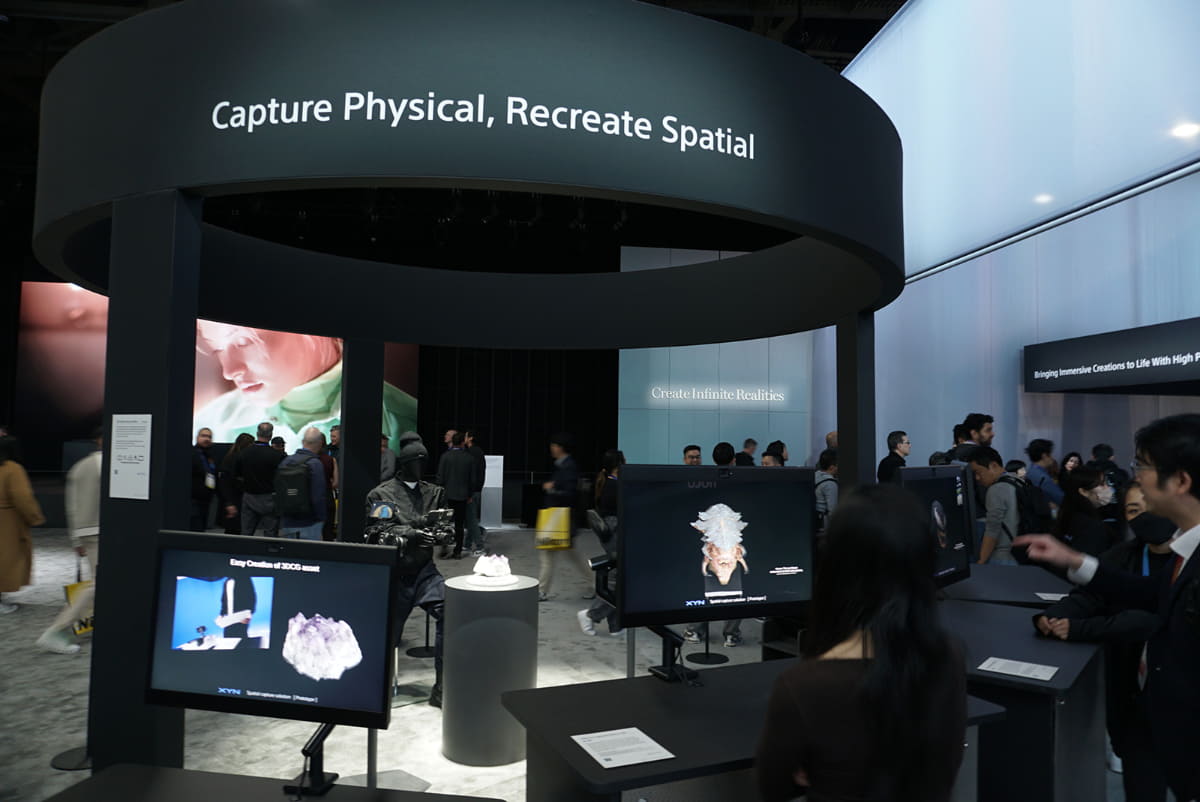 CES 2025に出展したソニーのブースに、XYNの3つのツールを体験できる展示が設けられた