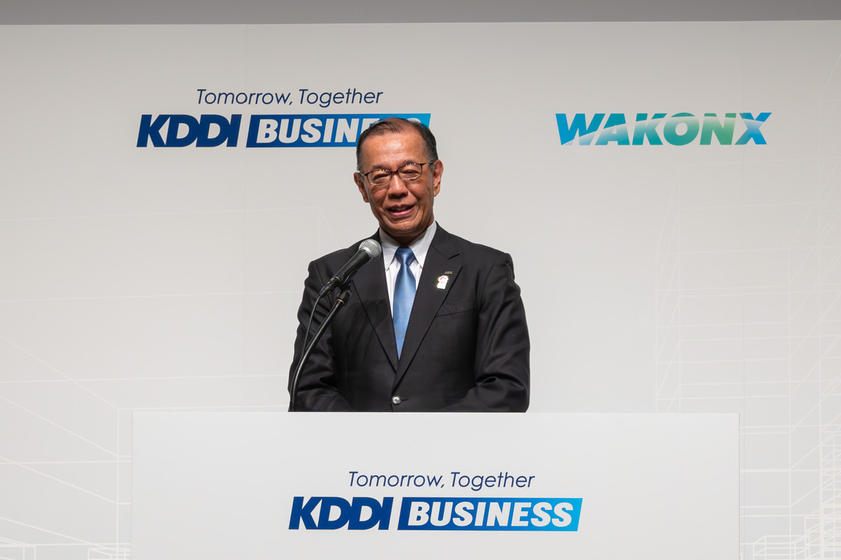 「ConnectIN」を発表したKDDI 執行役員常務 ビジネス事業本部 副事業本部長の那谷雅敏氏