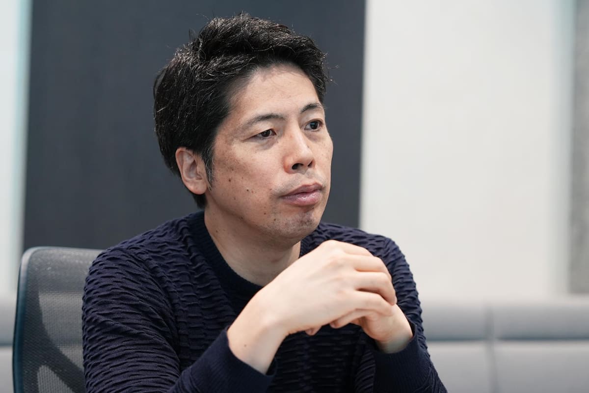 mixi2の機能を拡充し、競合サービスとの差を詰めていくと語る笠原氏