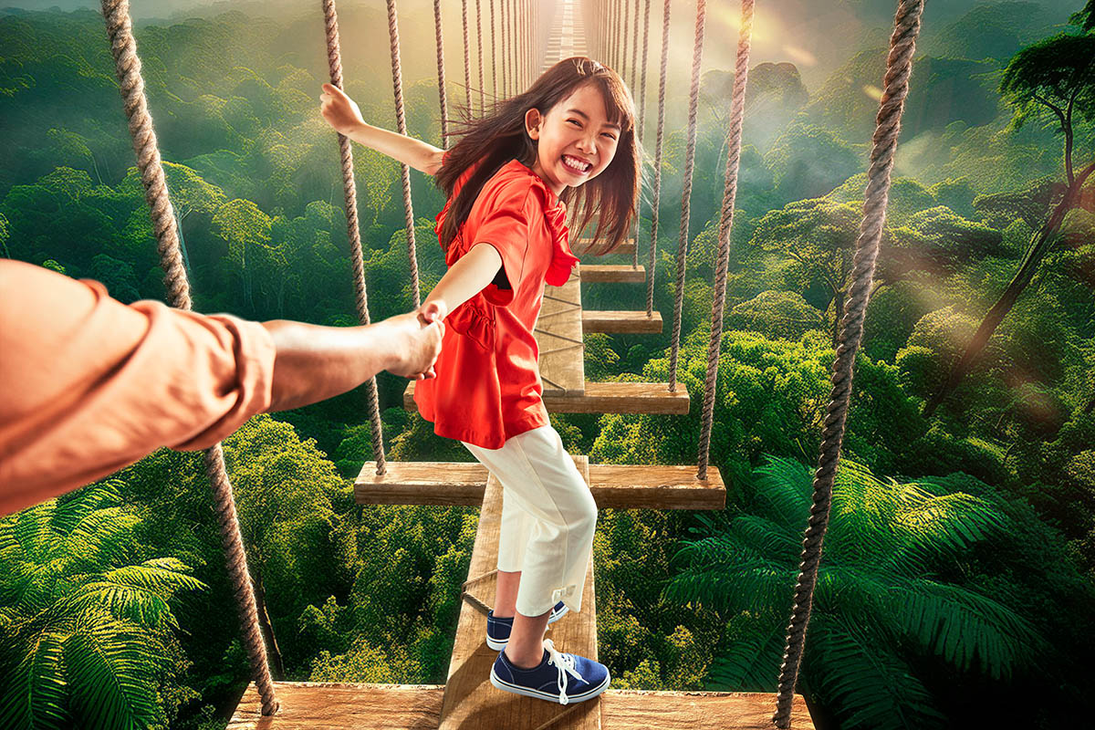 ツリートップ トレッキング　画像提供：ジャパンエンターテイメント