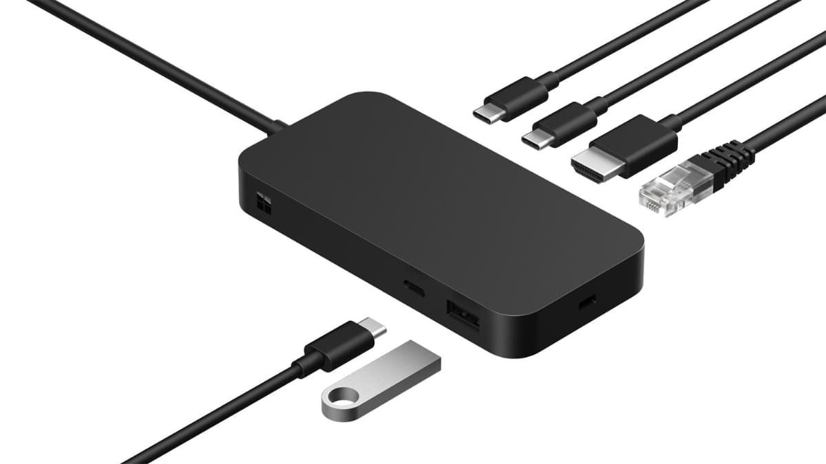 同時発売のSurface USB4 Dock