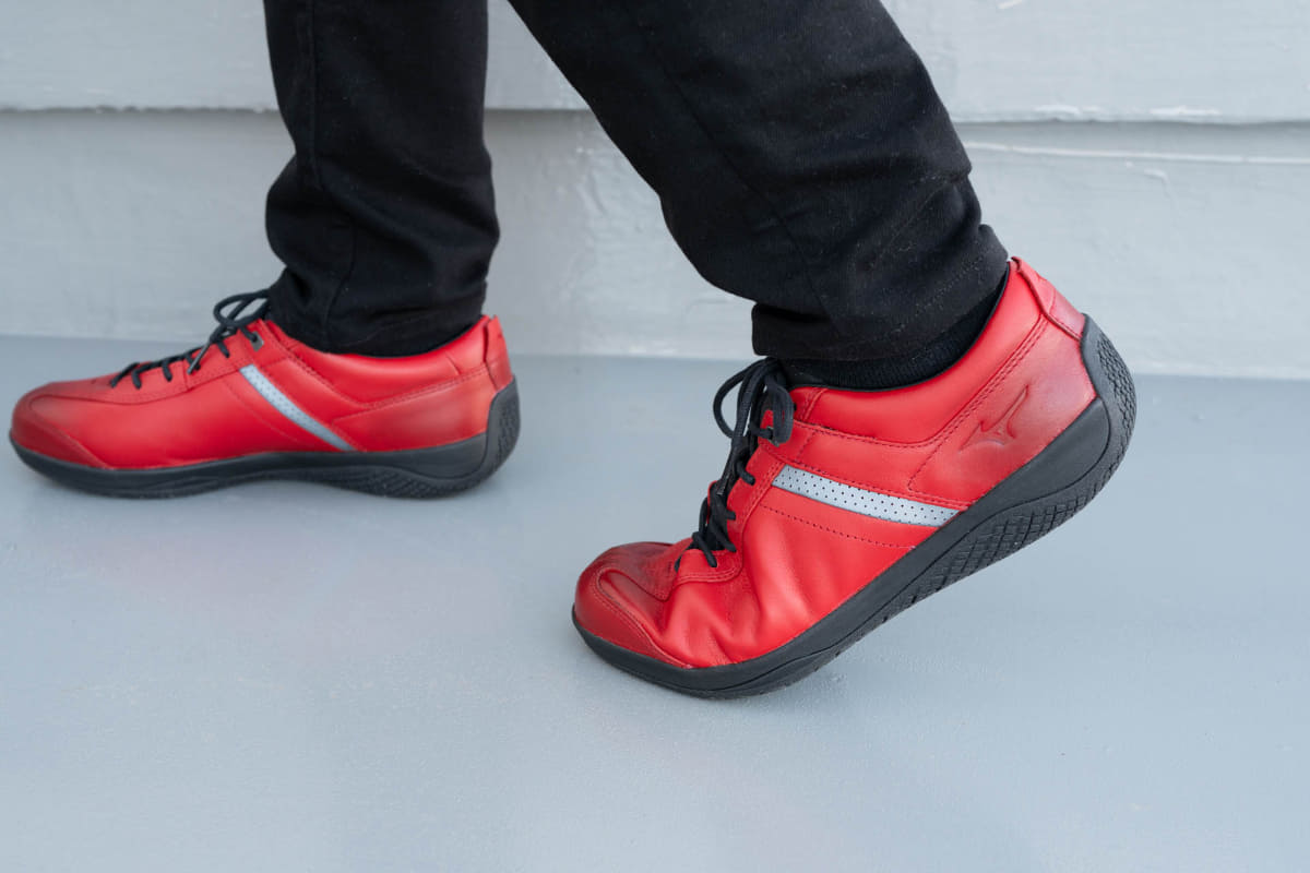 柔らかく曲がります