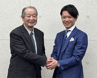 福島駅東口再開発組合 理事長 加藤眞司氏(左)とUSEN Properties 代表取締役社長 田中僚氏(右)