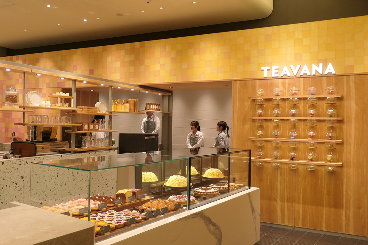 スターバックス ティバーナ ストア 銀座マロニエ通り