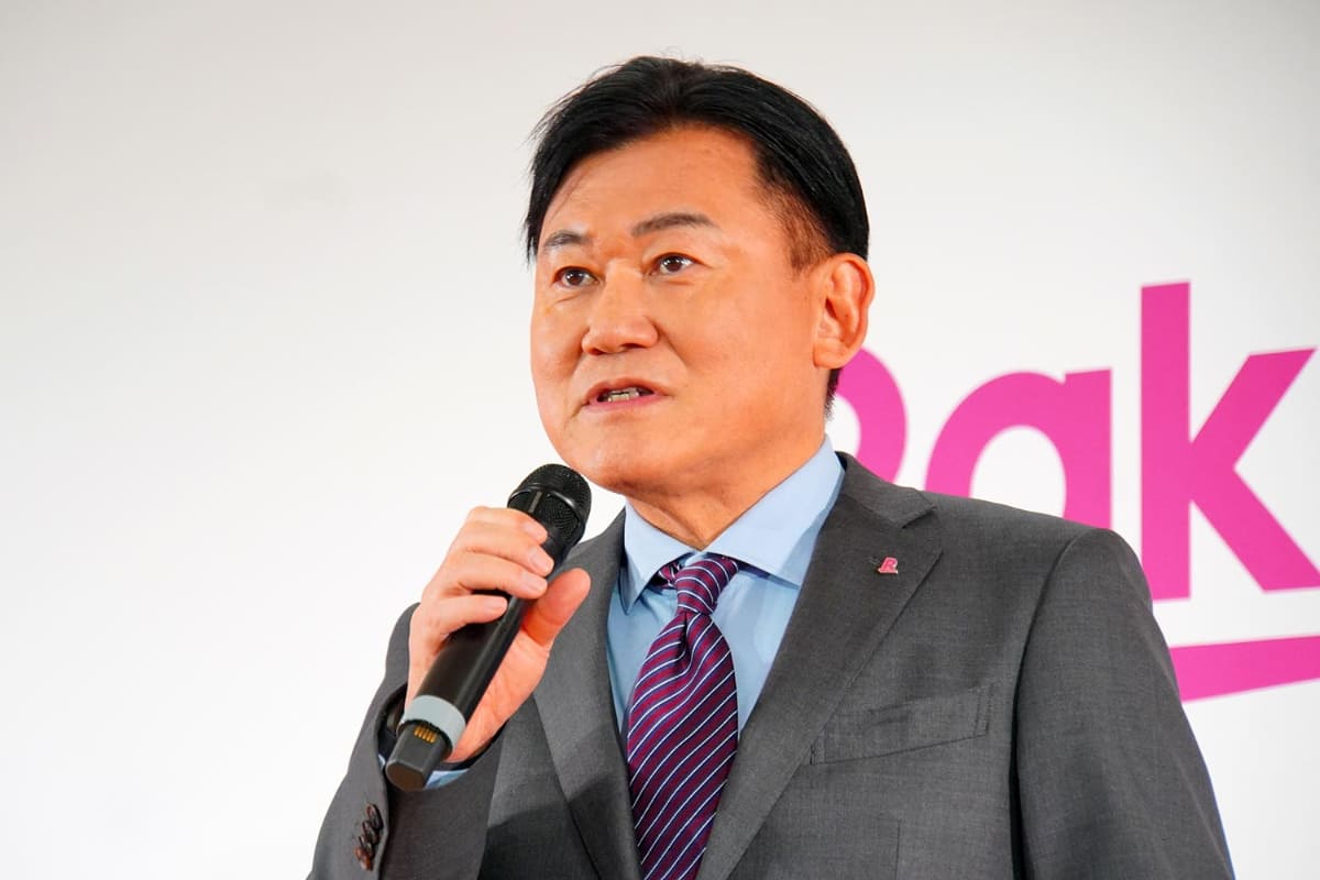 楽天モバイルが言い出しっぺだったお試し割だが、同社の三木谷氏は導入に慎重な姿勢をのぞかせた