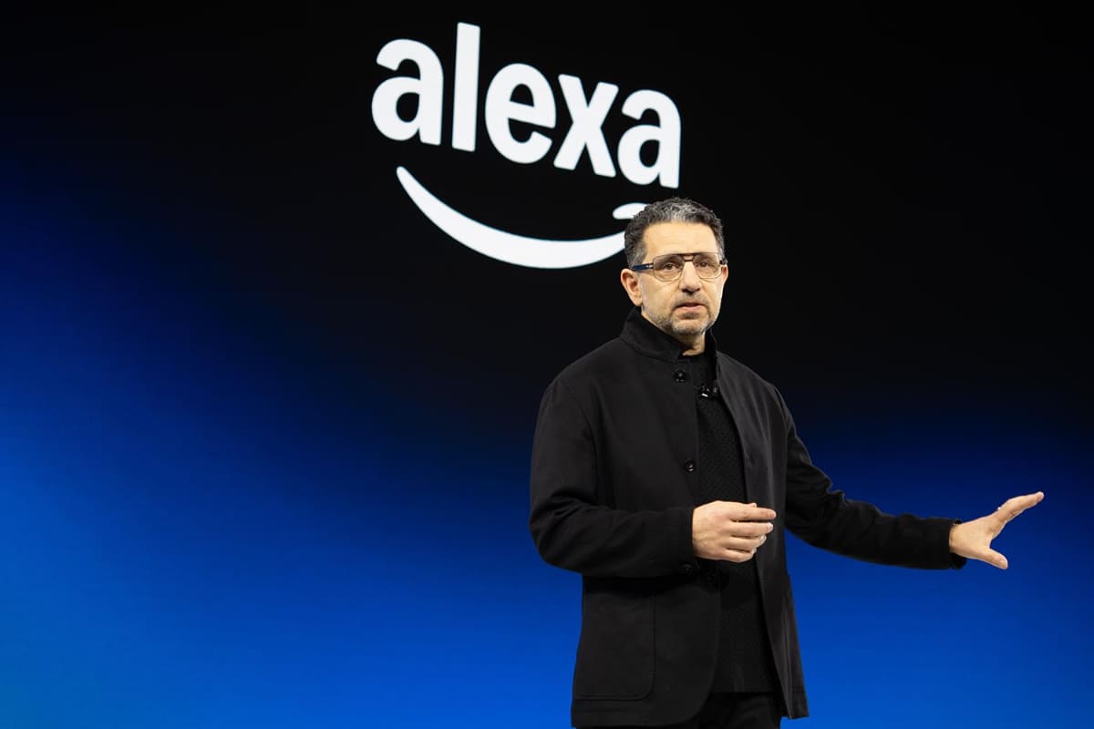 発表会の冒頭、Alexa10年の歩みが説明された