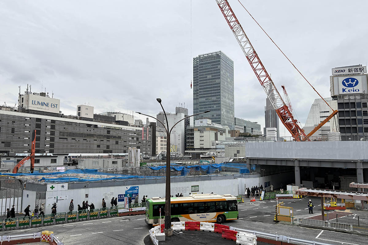小田急百貨店本館跡地の現在の様子