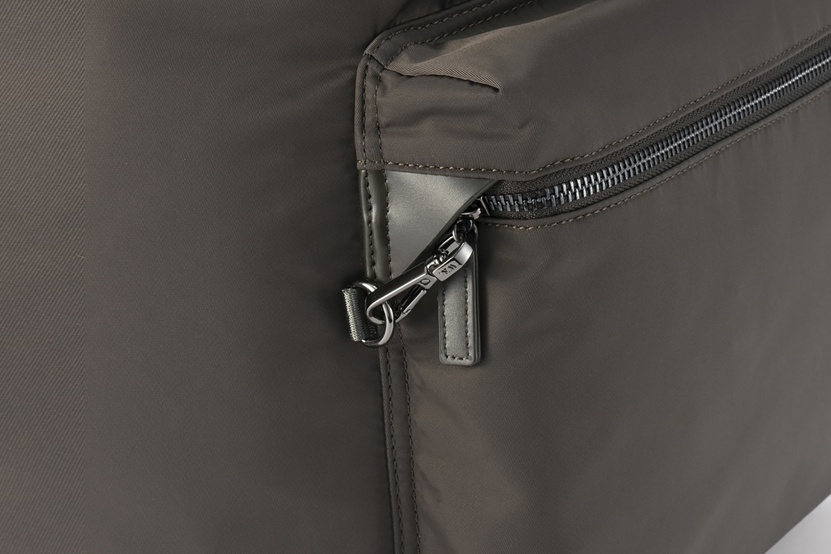 セキュリティフックを採用