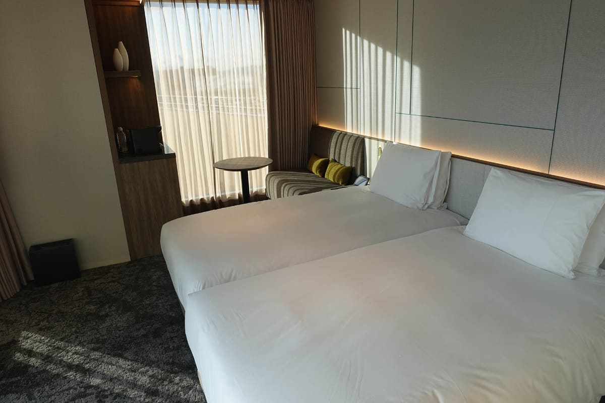 コーナーツインのベッド