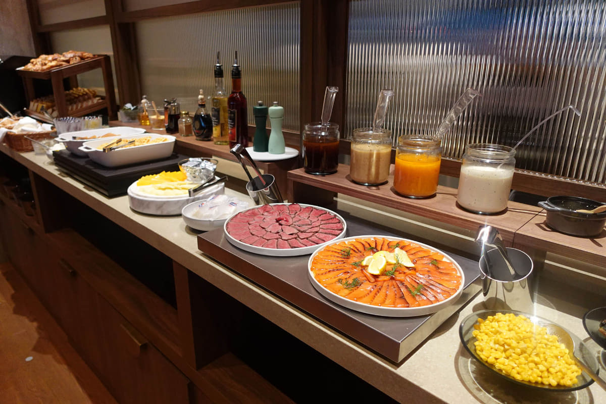 朝食ビュッフェ