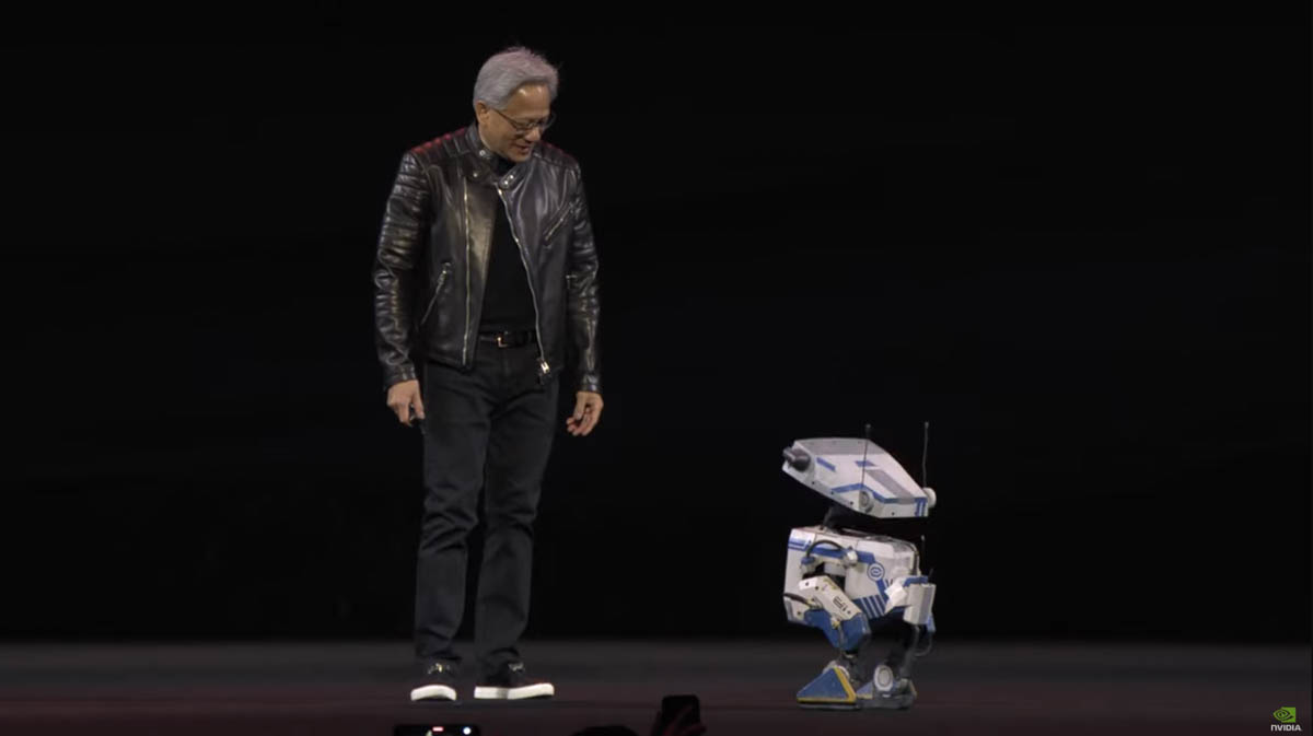 NVIDIAのジェンスン・フアンCEOと掛け合い(?)を披露するBDXドロイド
