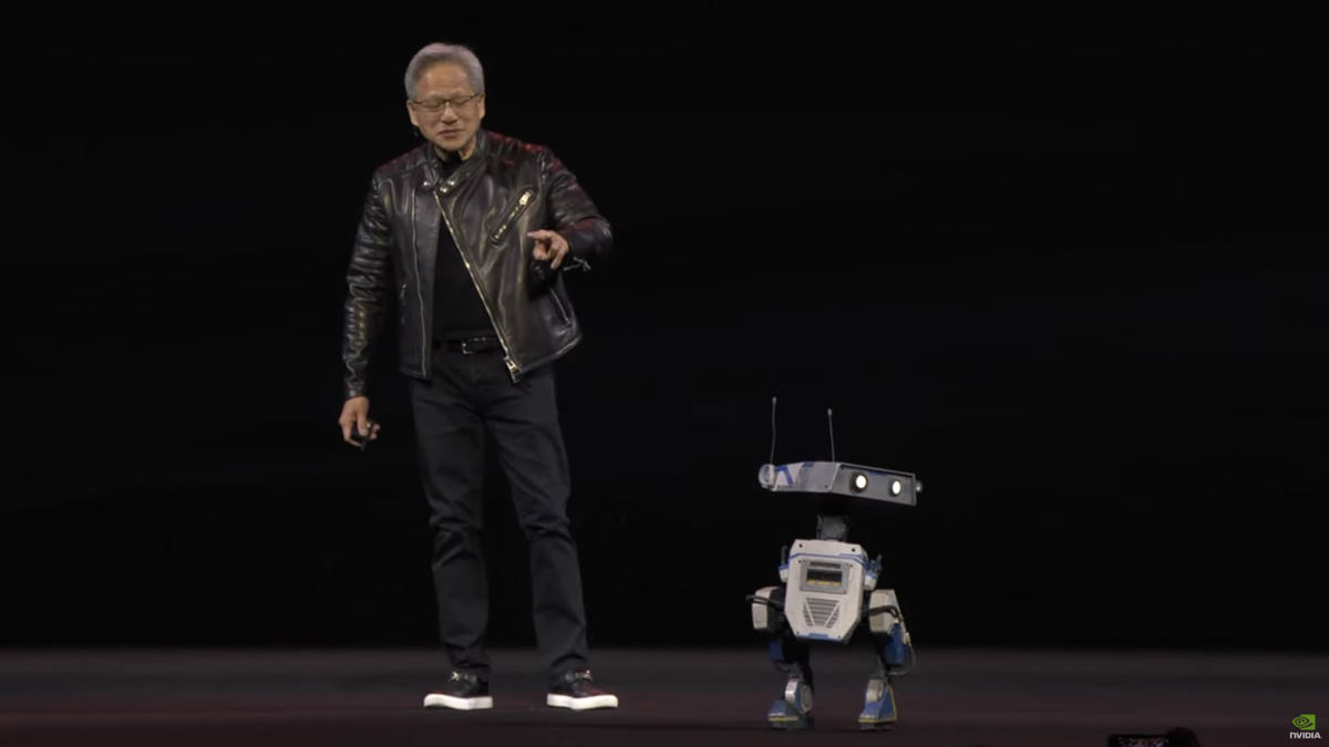 NVIDIAのジェンスン・フアンCEOと掛け合い(?)を披露するBDXドロイド