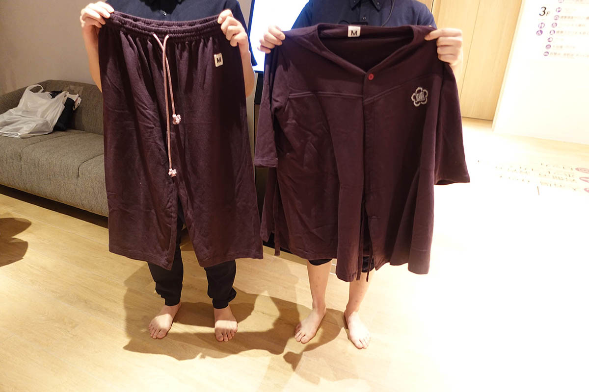 館内着。写真は女性用