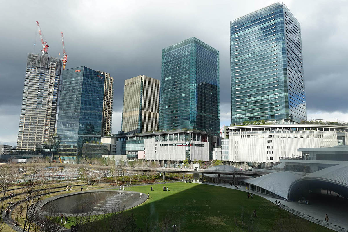 グラングリーン大阪 南館全景