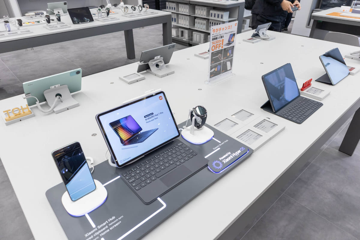 タブレットのテーブルでは最新モデルとなる「Xiaomi Pad 7 Pro」などが展示