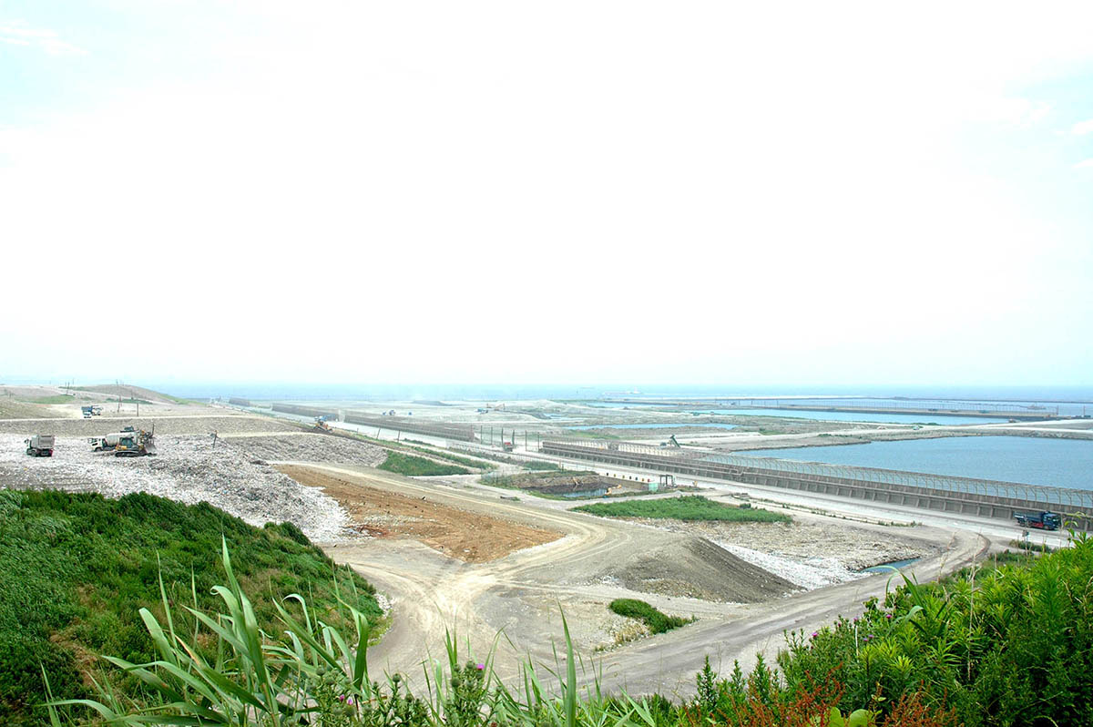 まだ五輪開催が決まる前の中防は、手つかずの未開拓地といった風景だった(2011年5月撮影)